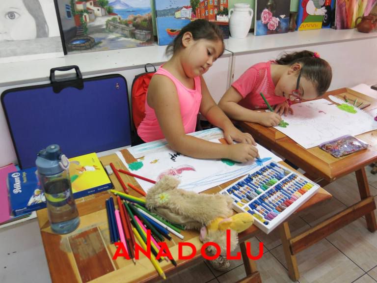 Çocuklar Yönelikler Güzel Sanatlar Kursu Hatayda